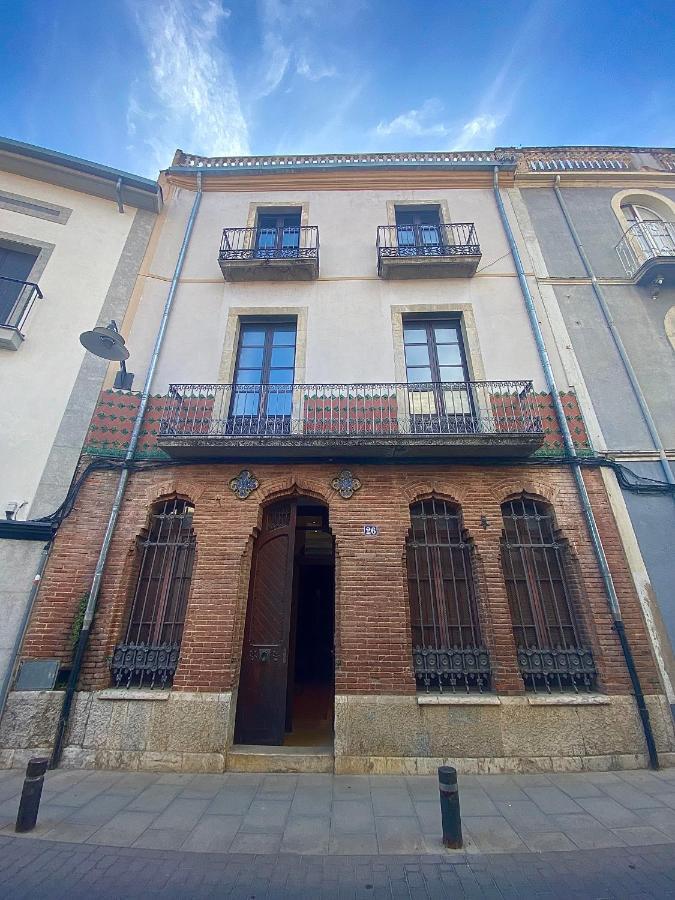 圣科洛马·德法尔Ca N'Arago, Edificio Modernista Del Arquitecto Rafael Maso公寓 外观 照片