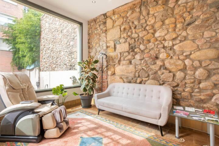 圣科洛马·德法尔Ca N'Arago, Edificio Modernista Del Arquitecto Rafael Maso公寓 外观 照片